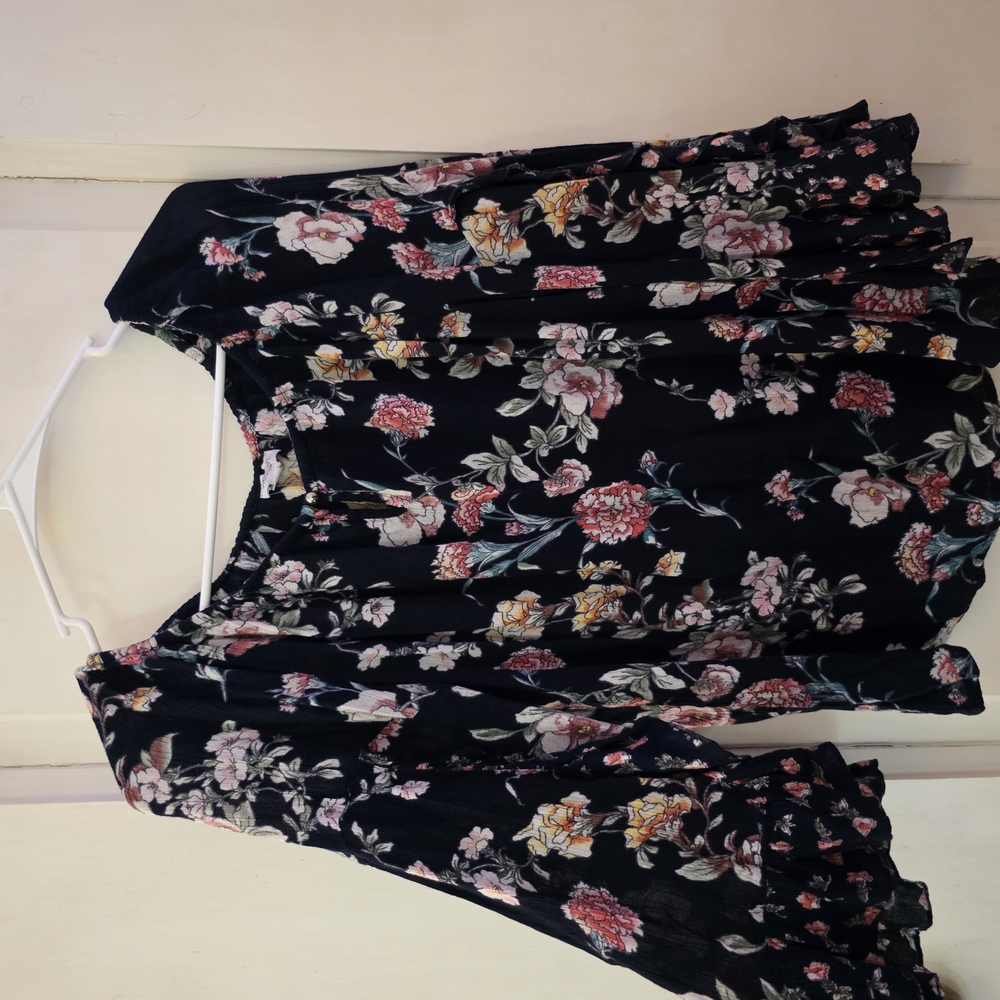 Westport Floral Blouse - Black and Pink